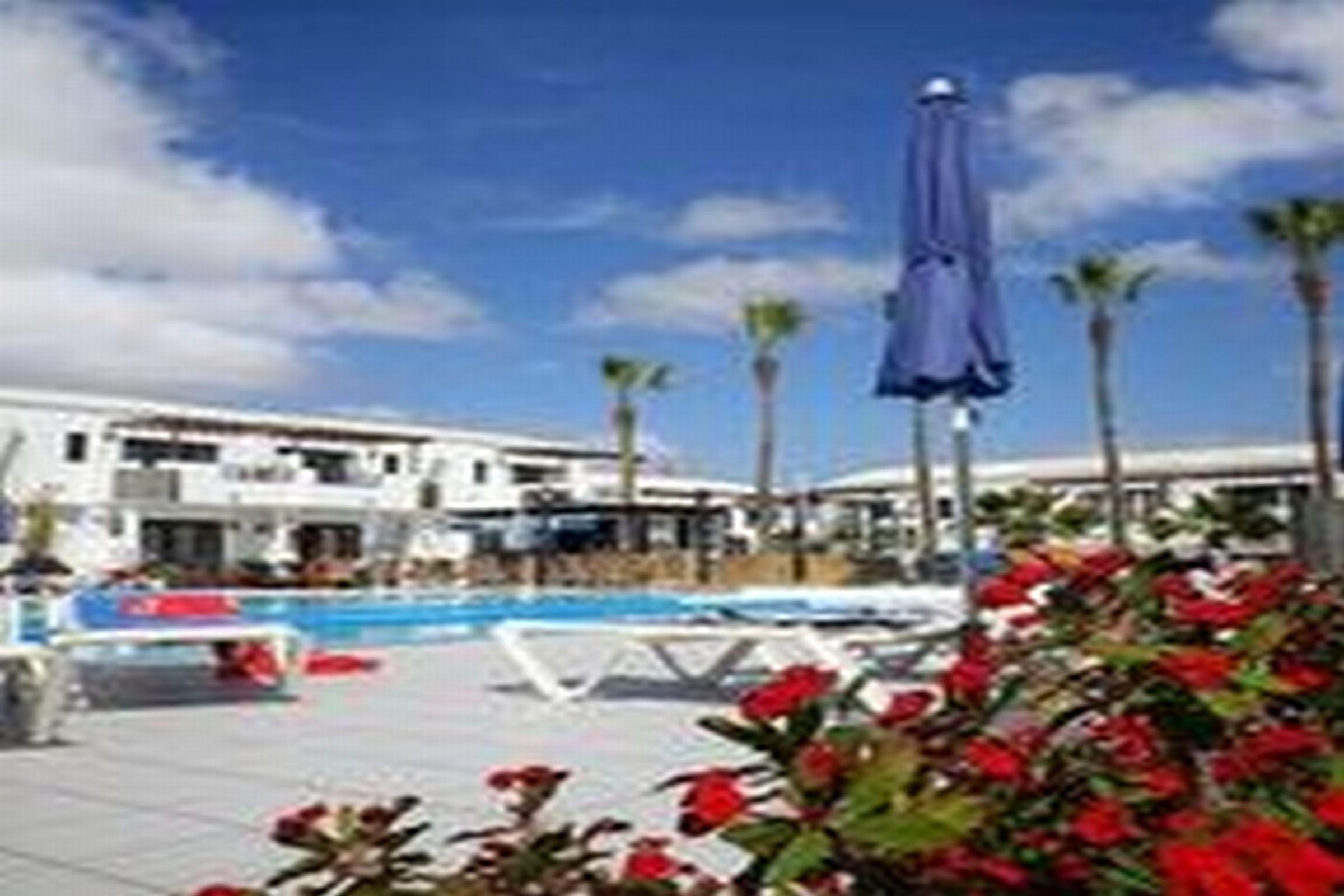 Plaza Azul Aparthotel Puerto del Carmen  Eksteriør bilde