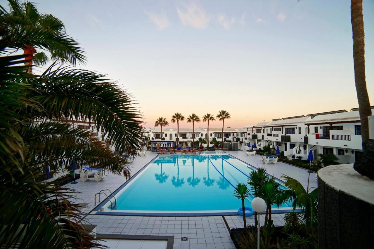Plaza Azul Aparthotel Puerto del Carmen  Eksteriør bilde